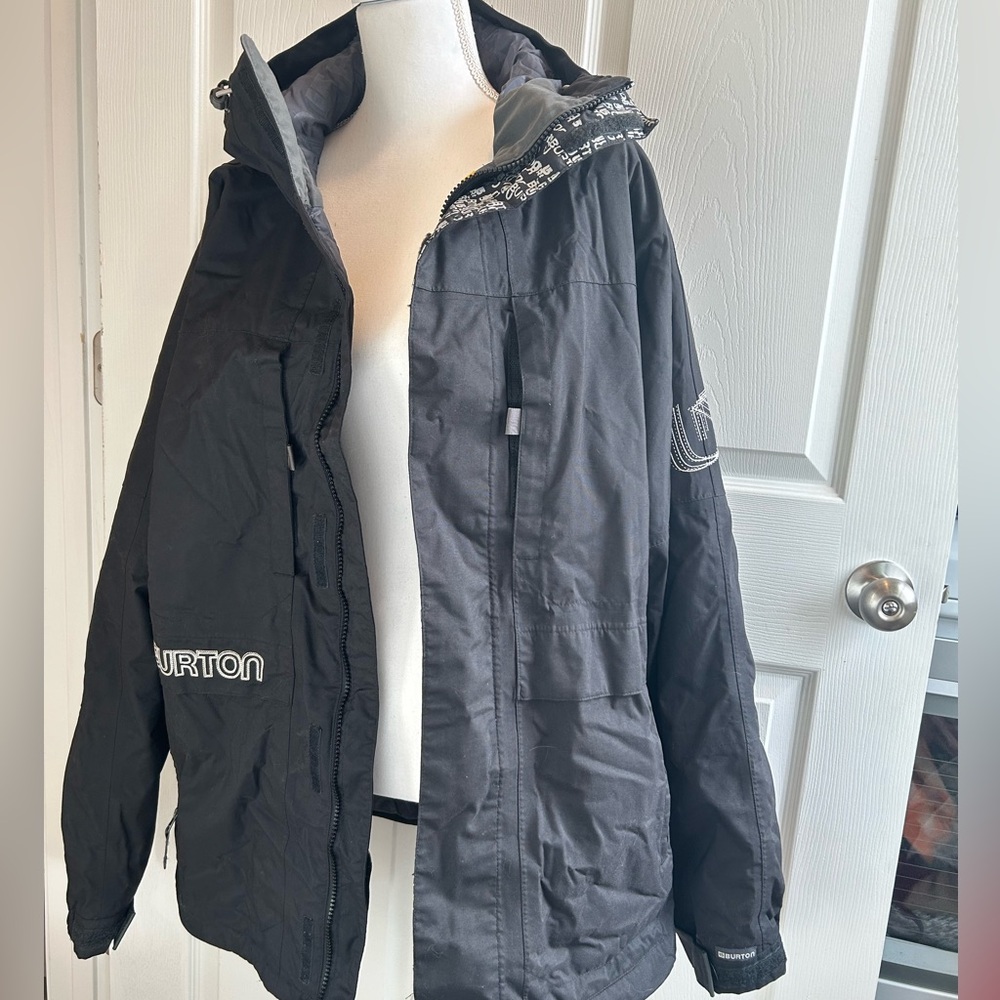 Y2K Burton Men's Black Ski Snowboard Jacket